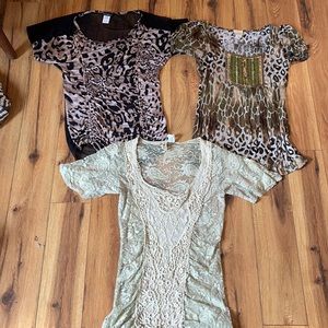 Women’s buckle shirts lot